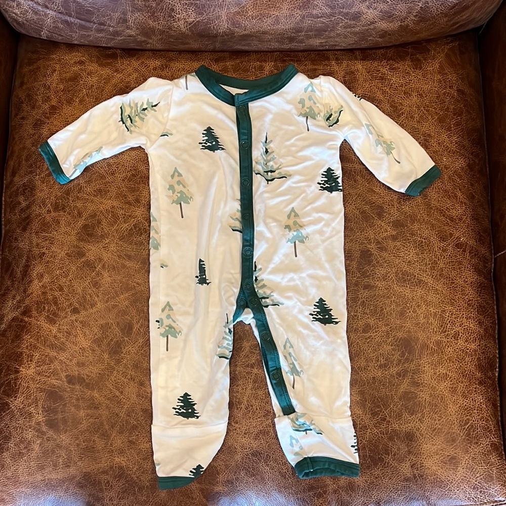 Kyte Baby Tree Footie